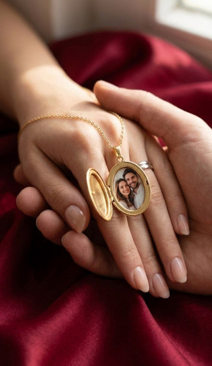 Collier Médaillon Ovale Personnalisé avec Photo